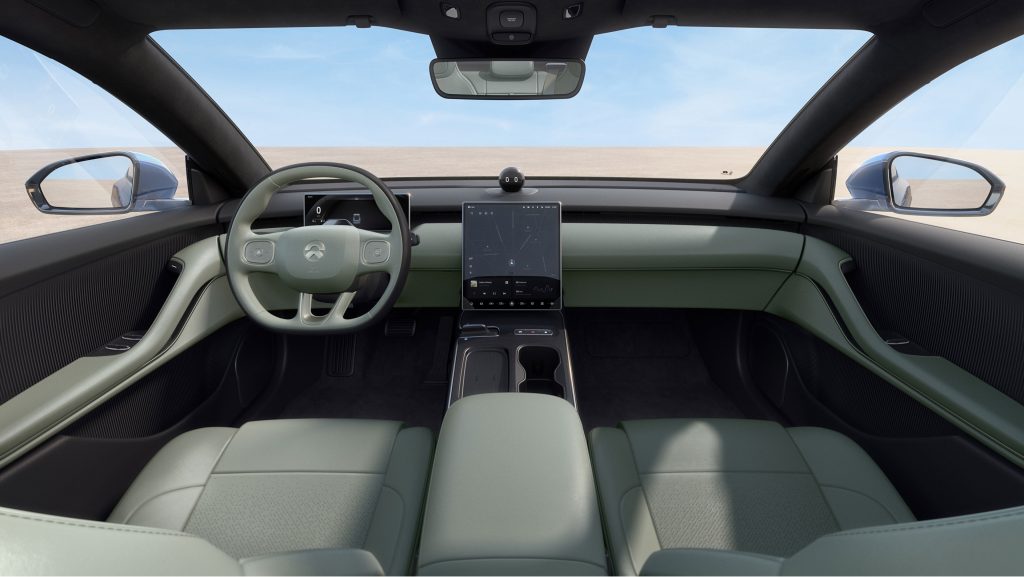 NIO ET5